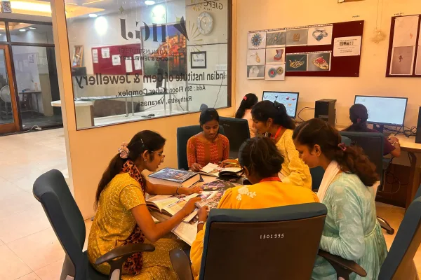 Varanasi Campus 8 12
