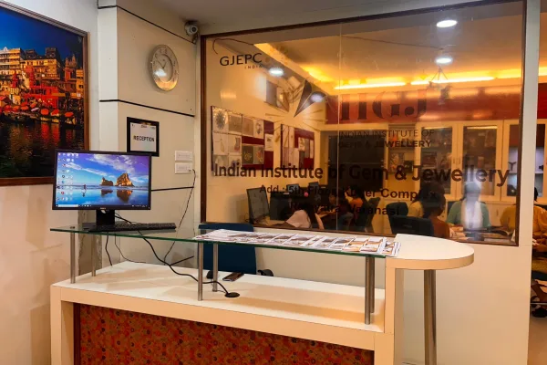 Varanasi Campus 2 5